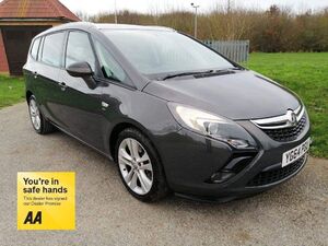 Vauxhall Zafira Tourer  in Witham | Friday-Ad