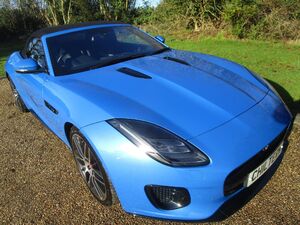 Jaguar F-Type  in High Wycombe | Friday-Ad