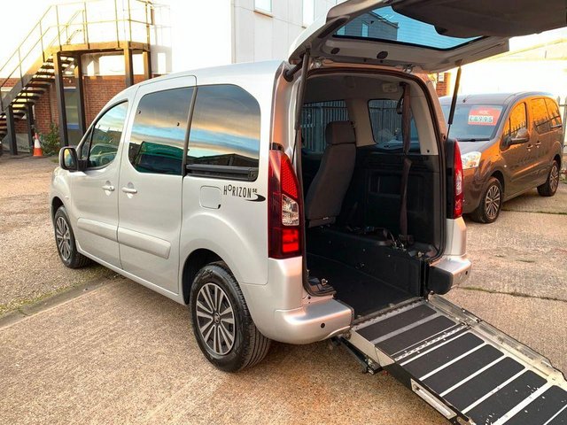 Peugeot Partner 1.6 HDi 92 S WHEELCHAIR ACCESS VEHICLE WAV