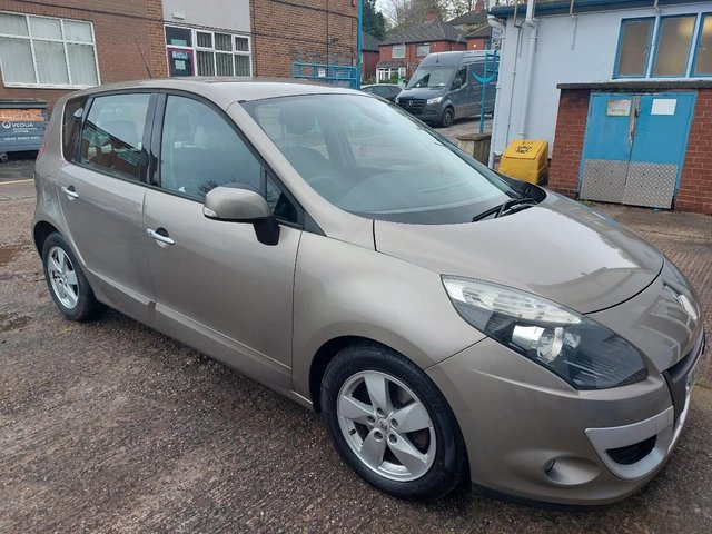 Renault Scenic Diesel cc  for sale
