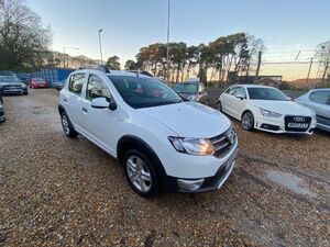 Dacia Sandero Stepway  in Chichester | Friday-Ad