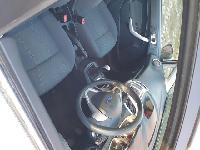 Low mileage  Ford Fiesta Zetec in fantastic condition