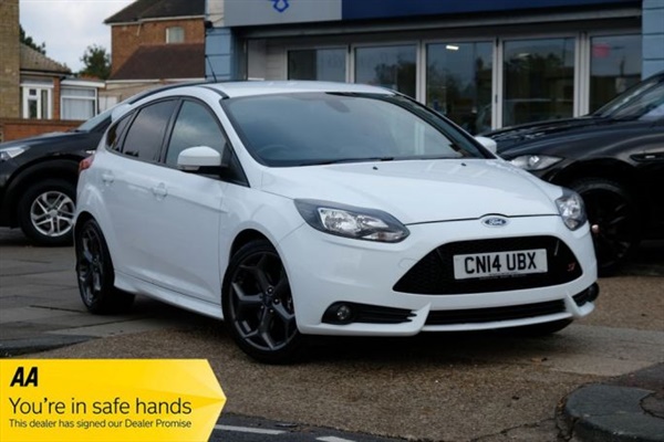 Ford Focus 2.0T ST-2 5dr