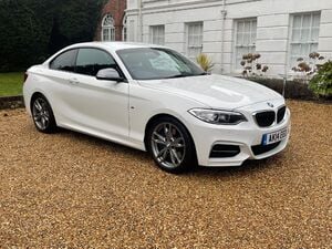 BMW M235i  in London | Friday-Ad
