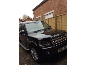 Land Rover Discovery  in Petworth | Friday-Ad