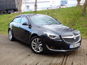 Vauxhall Insignia  in Bradford | Friday-Ad