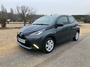 Toyota Aygo  in London | Friday-Ad