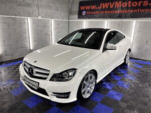 Mercedes-Benz C Class  in Brentwood | Friday-Ad