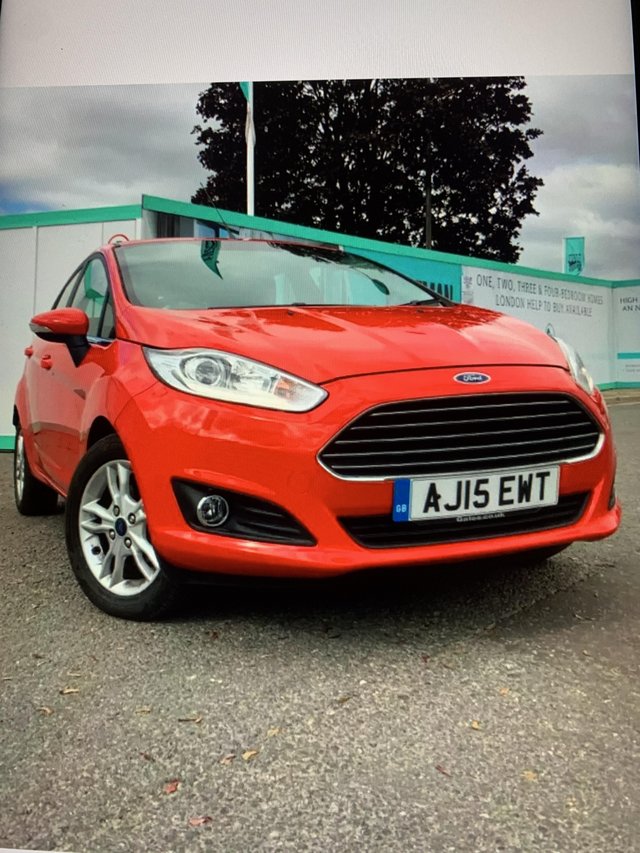 Red Ford Fiesta  eco-boost
