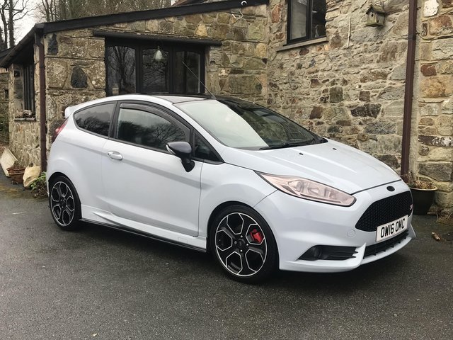 FIESTA ST 200 LIMITED EDITION