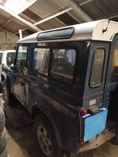 Land rover defender 90 Galvanised chassis Station waggon