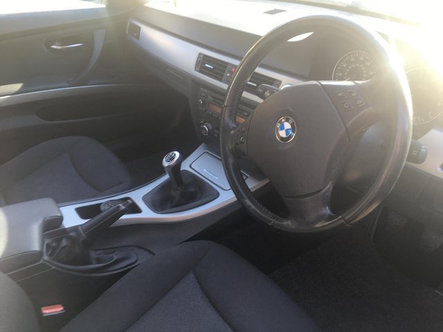 Bmw 318ise one family owned  miles