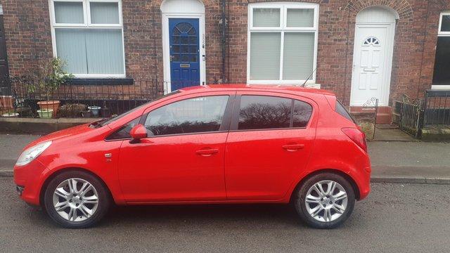  vauxhall corsa 1.4 petrol red good condition
