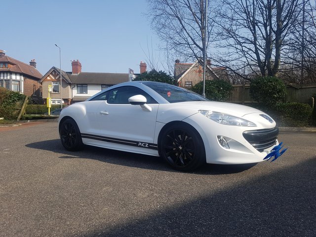 PEUGEOT RCZ HDI With PRIVATE PLATE