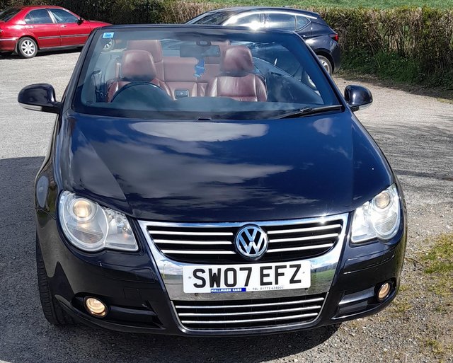 Vw eos convertible 20tdi with 12months mot.