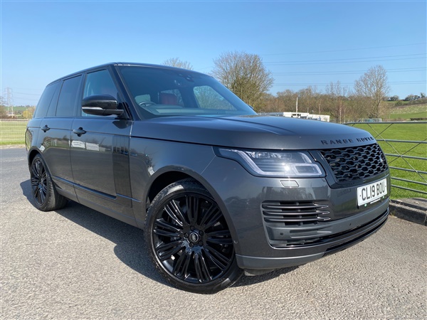 Land Rover Range Rover SDV8 VOGUE SE 5-Door 1 LADY OWNER