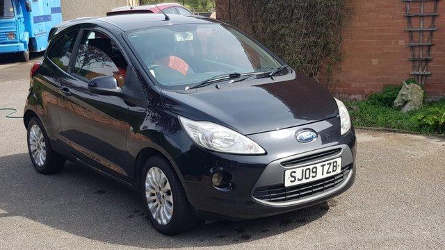 Ford ka Zetec Edition with Factory Spoiler & Alloy Wheels