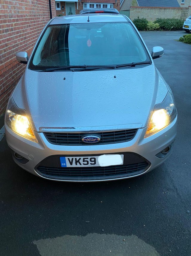 Ford focus ) in good condition