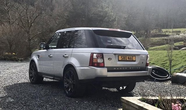 Very Smart Facelifted Low Milage Range Rover Sport