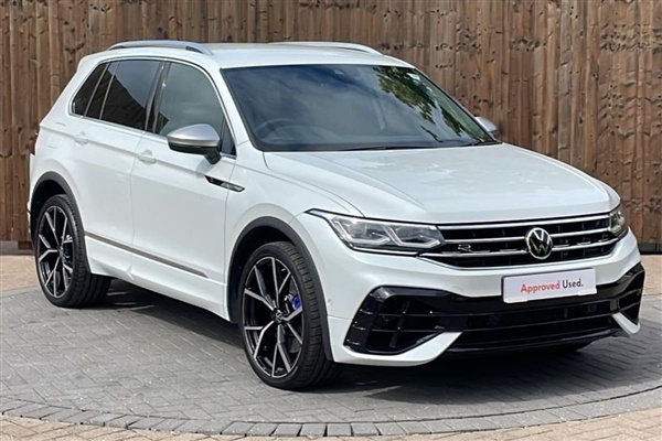 Volkswagen Tiguan 2.0 TSI Motion R 5dr DSG