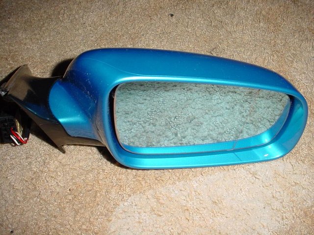 AUDI A4 KINGFISHER BLUE DRIVER WING MIRROR