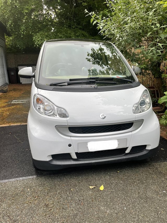 For Sale: Smart Car FourTwo )
