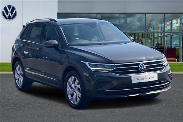 Volkswagen Tiguan 1.5 TSI Life 5dr