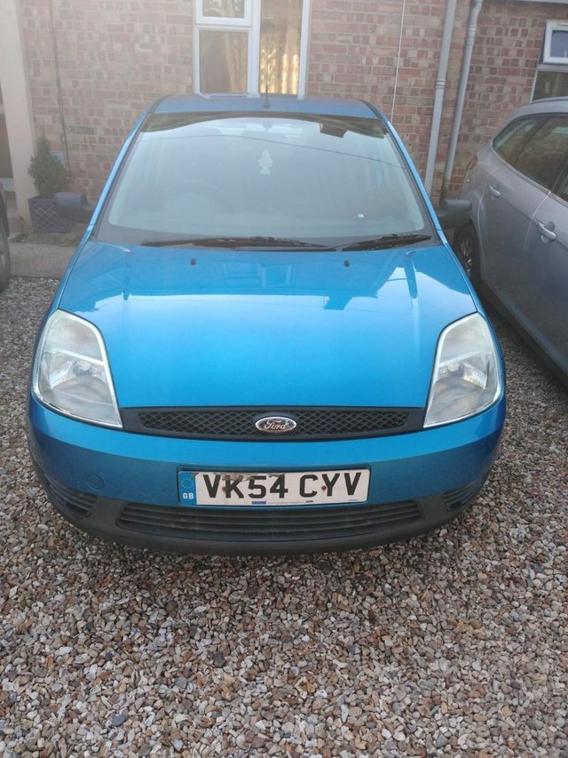 Ford fiesta  for spares or repairs