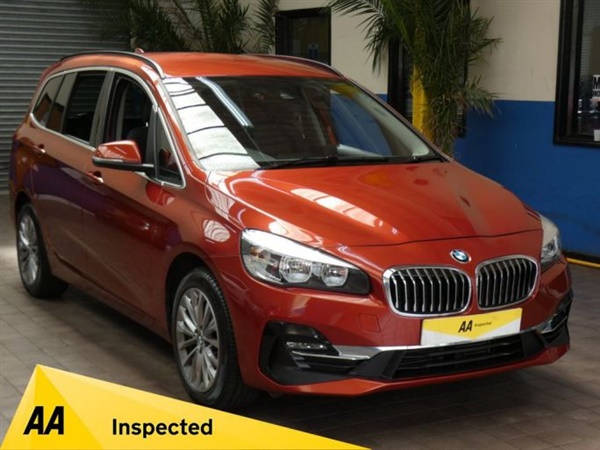 BMW 2 Series 218i Luxury 5dr