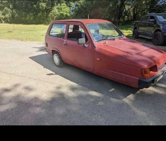  Reliant Robin with very low mileage