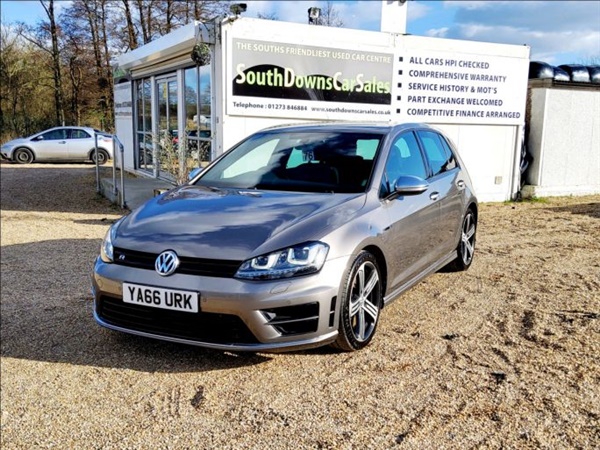 Volkswagen Golf 2.0 TSI R 5dr DSG