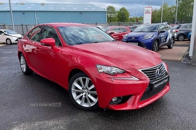 Lexus IS Saloon 300h Executive Edition 4dr CVT Auto