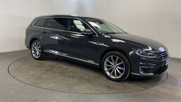 Volkswagen Passat 1.4 TSI GTE Advance 5dr DSG