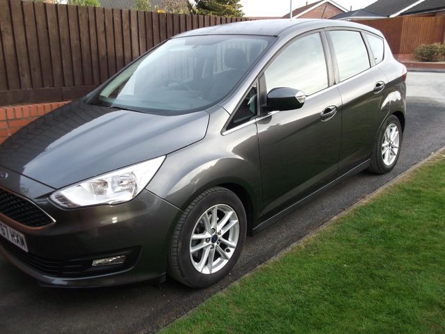 Ford C Max. 1.6 petrol. Immaculate.