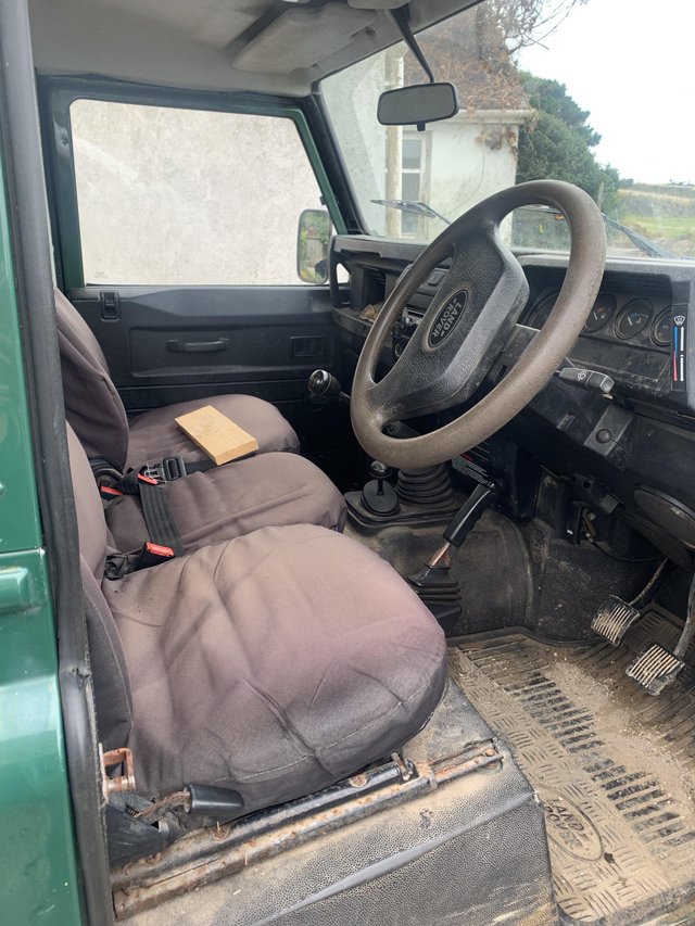 55 Plate Land Rover Defender. Truck Cab. MOT Nov.