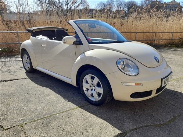 Volkswagen Beetle 1.4 Luna 2dr