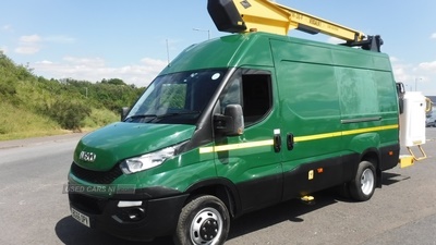 Iveco Daily  mwb with Versalift 38-F cherry picker