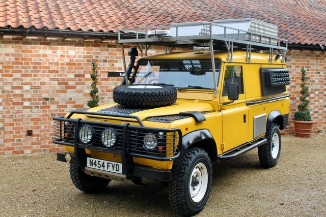 LAND ROVER DEFENDER 110 EXPEDITION LOOK