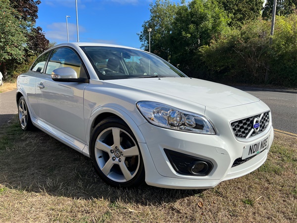 Volvo C30 R-DESIGN 3-Door JUST 2 PREVIOUS KEEPERS 8 SERVICES