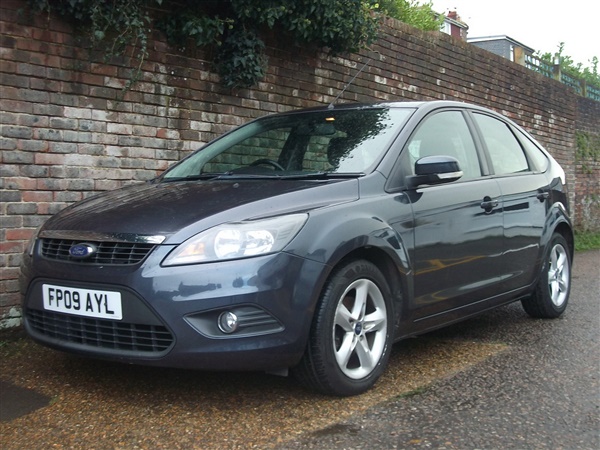 Ford Focus ZETEC 5-Door