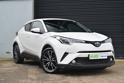 Toyota C-HR HATCHBACK