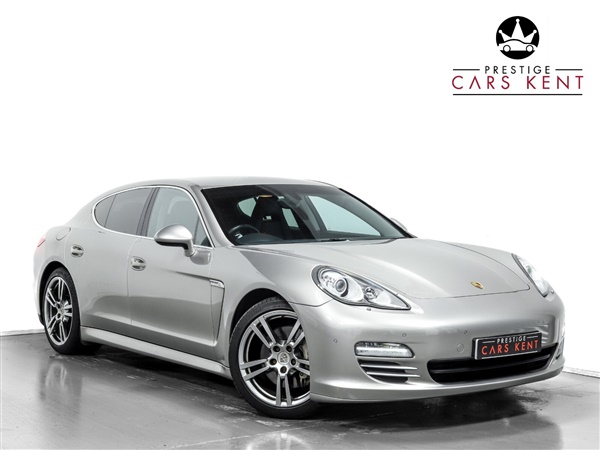 Porsche Panamera Saloon 4S 4S