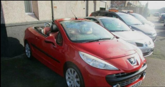 STUNNING Peugeot 207cc (CONVERTIBLE) in red