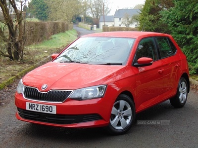 Skoda Fabia HATCHBACK