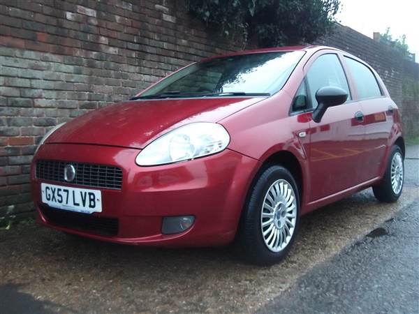 Fiat Punto ACTIVE 8V 5-Door