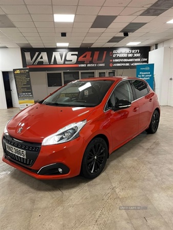 Peugeot 208 HATCHBACK