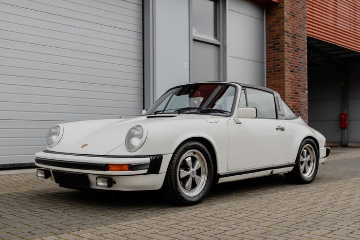 Porsche - 911 SC Targa - 