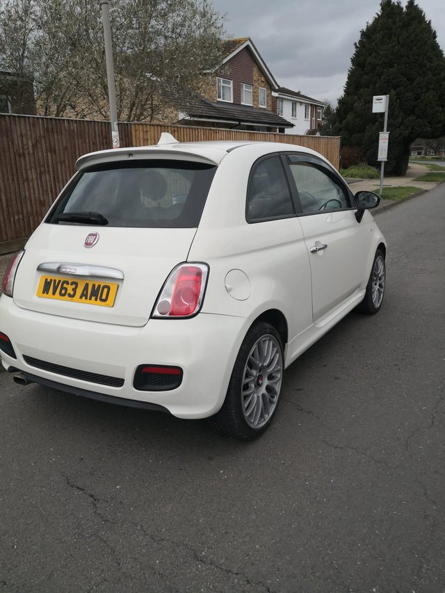 Fiat 500 sport white in great condition