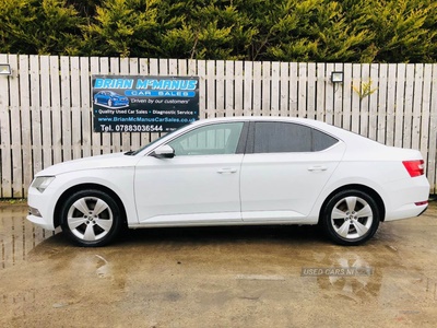 Skoda Superb 2.0 TDI CR SE 5dr