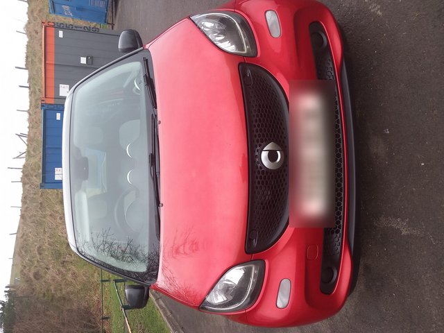 Red and black Smart fourfour for sale